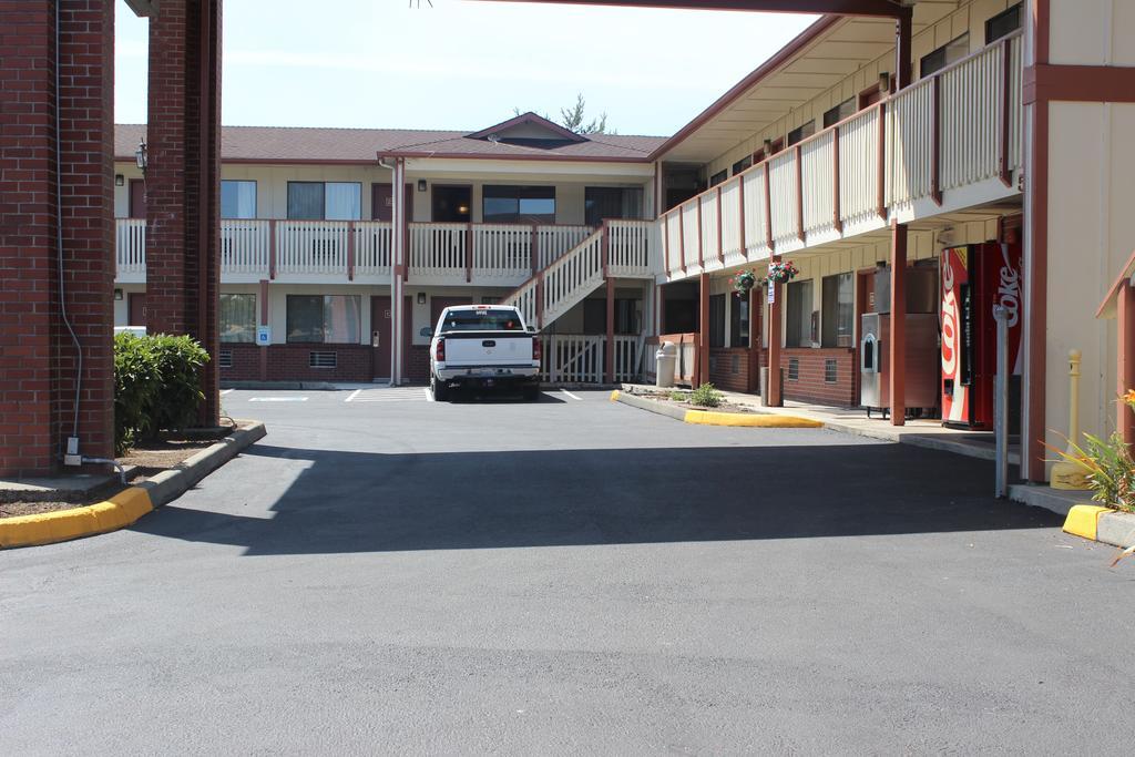 Kings Motor Inn Файф Екстериор снимка